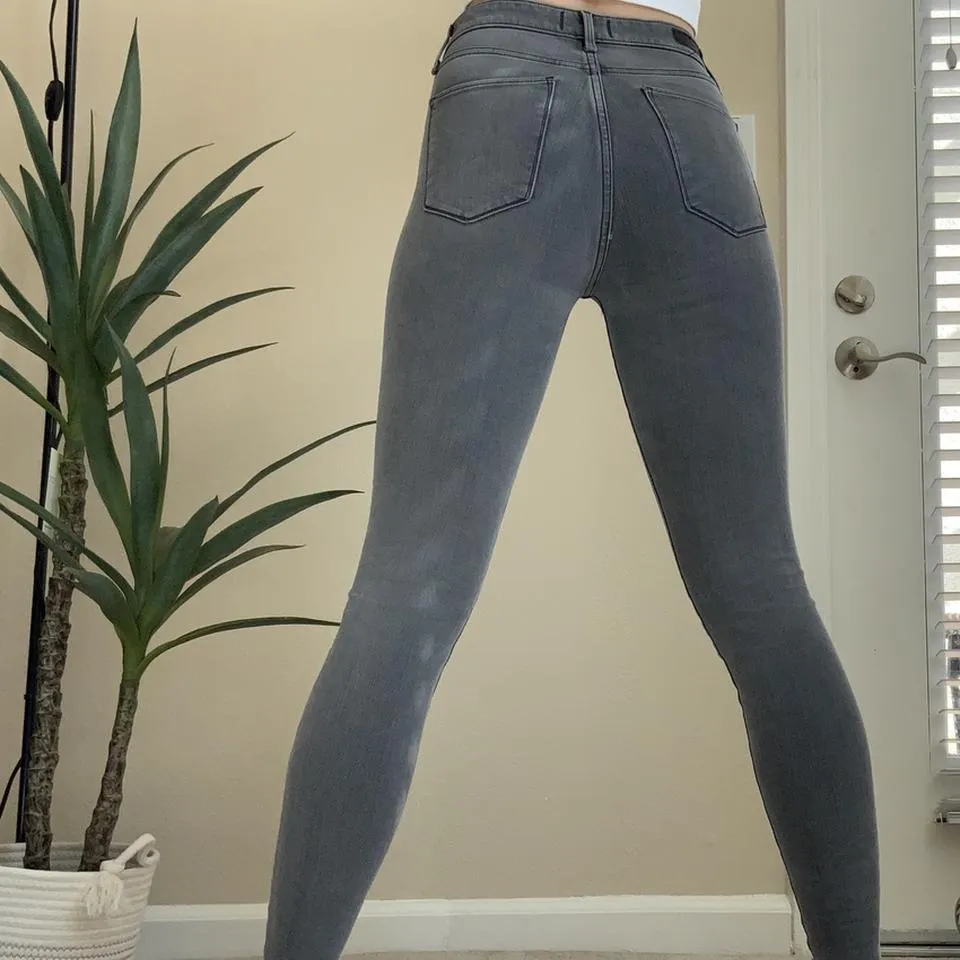 Abercrombie & Fitch Women's Grey Jeans