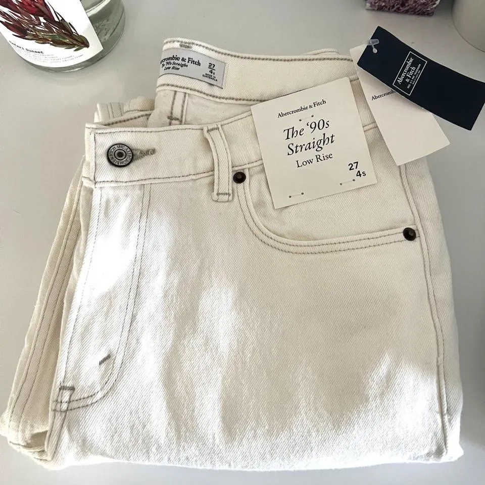 Abercrombie & Fitch Women's Cream and White Jeans