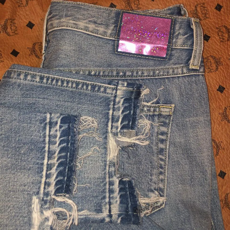 Amo Women's Jeans