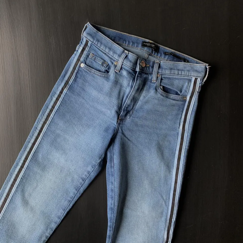 Banana Republic Women's White and Blue Jeans
