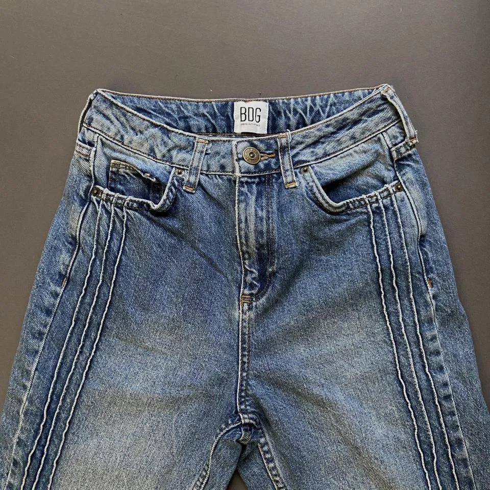 BDG Women's Blue and Navy Jeans
