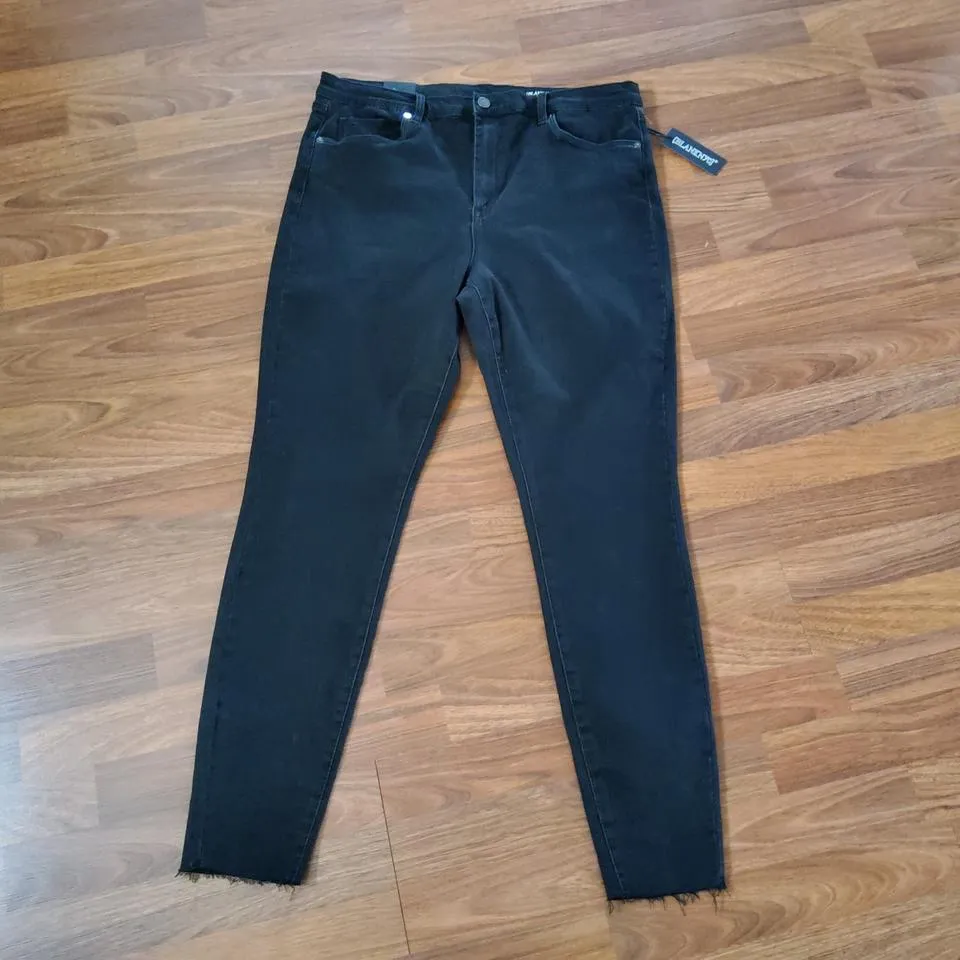 Blank NYC Women's Black Jeans