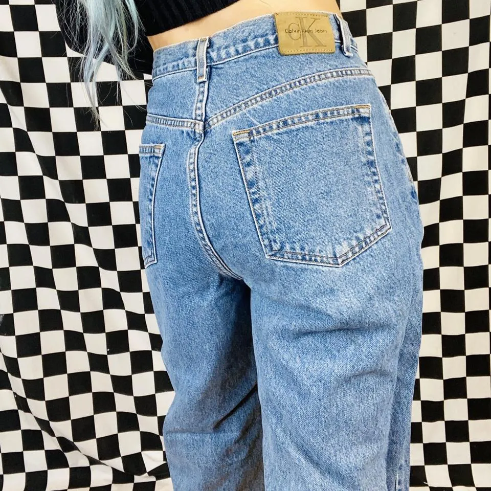 Calvin Klein Women's Blue and Navy Jeans
