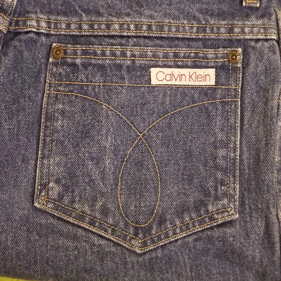 Calvin Klein Women's Blue and Navy Jeans