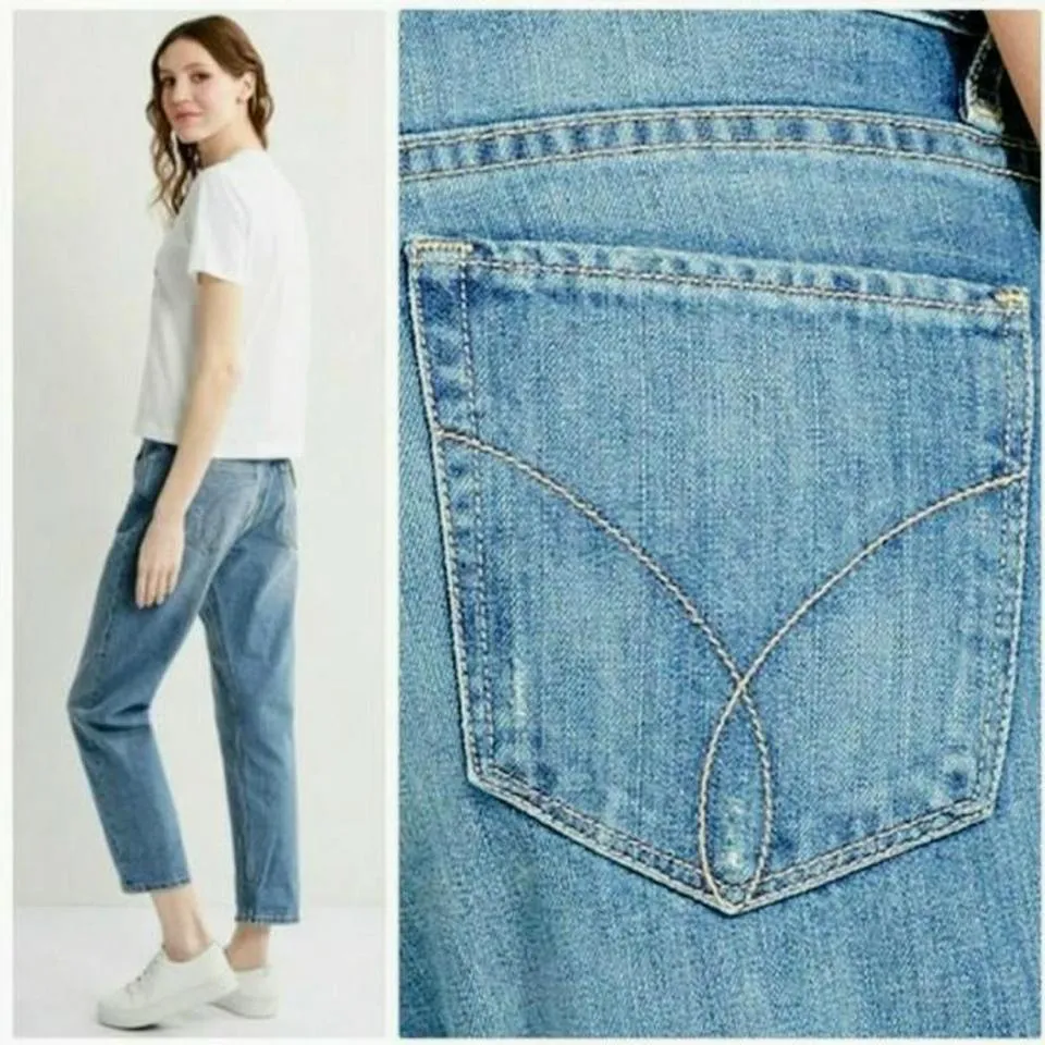 Calvin Klein Women's Blue Jeans