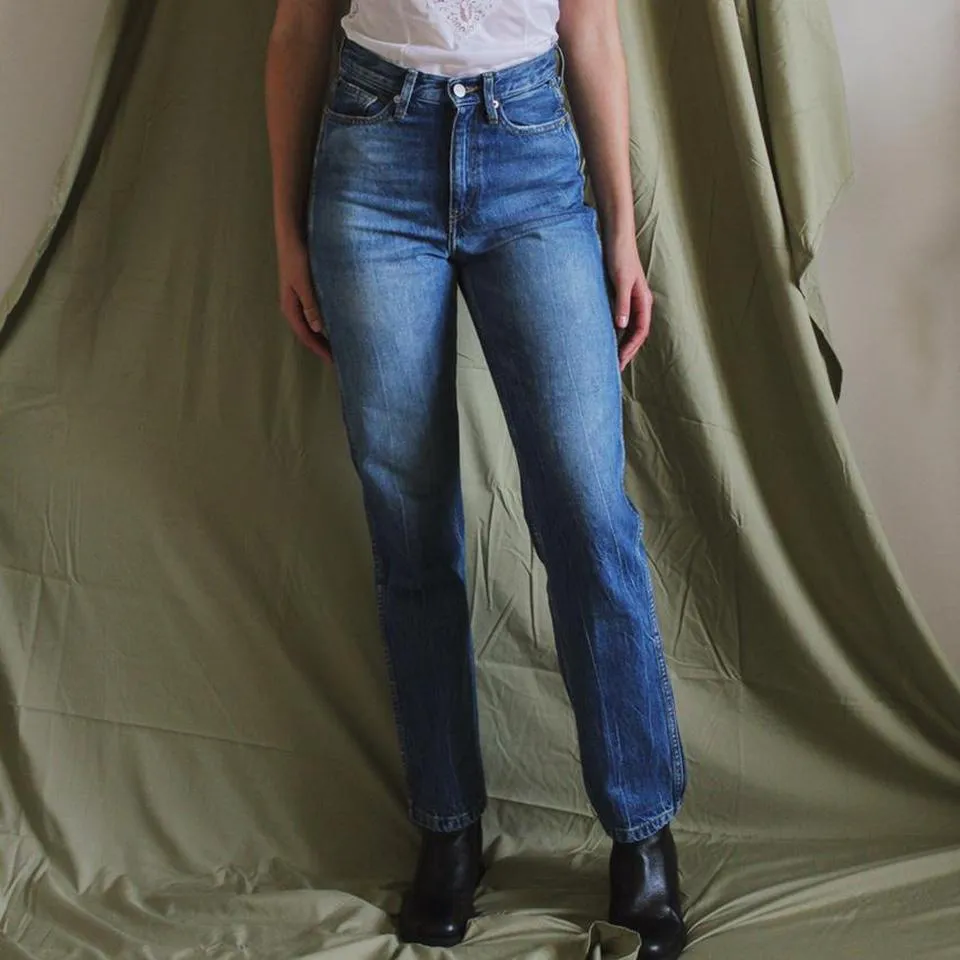 Calvin Klein Women's Blue and Navy Jeans