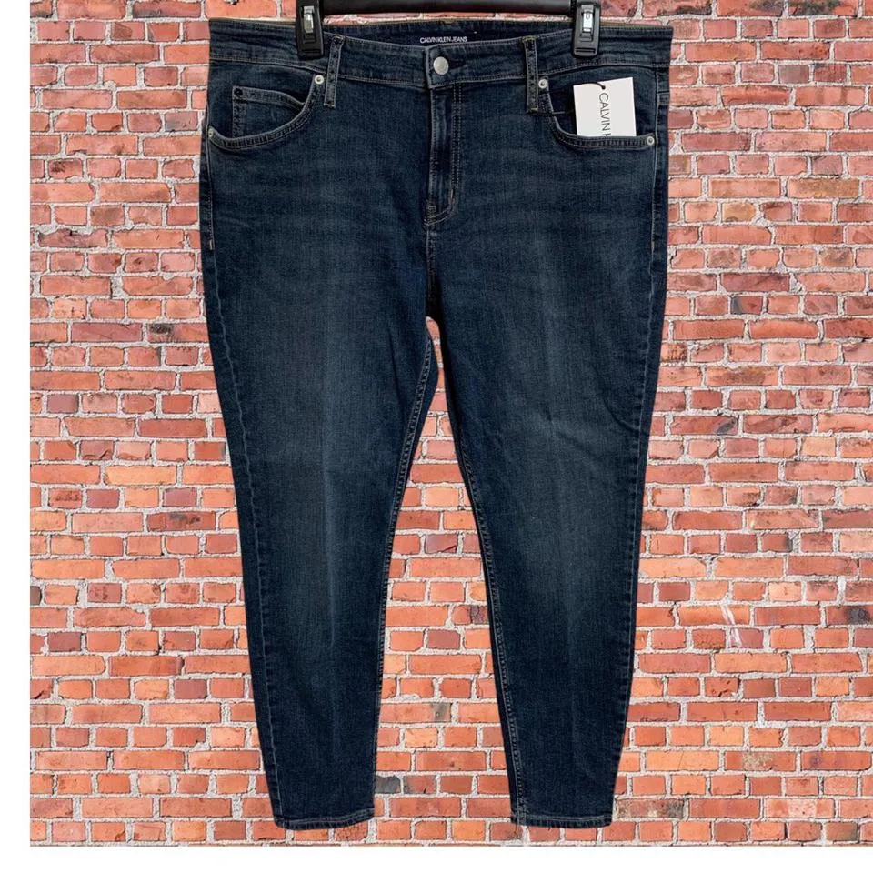Calvin Klein Women's Blue Jeans