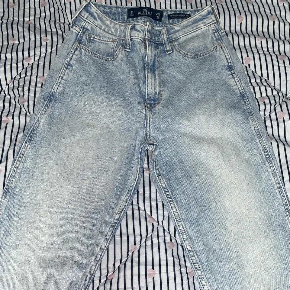 Hollister Co. Women's Blue Jeans