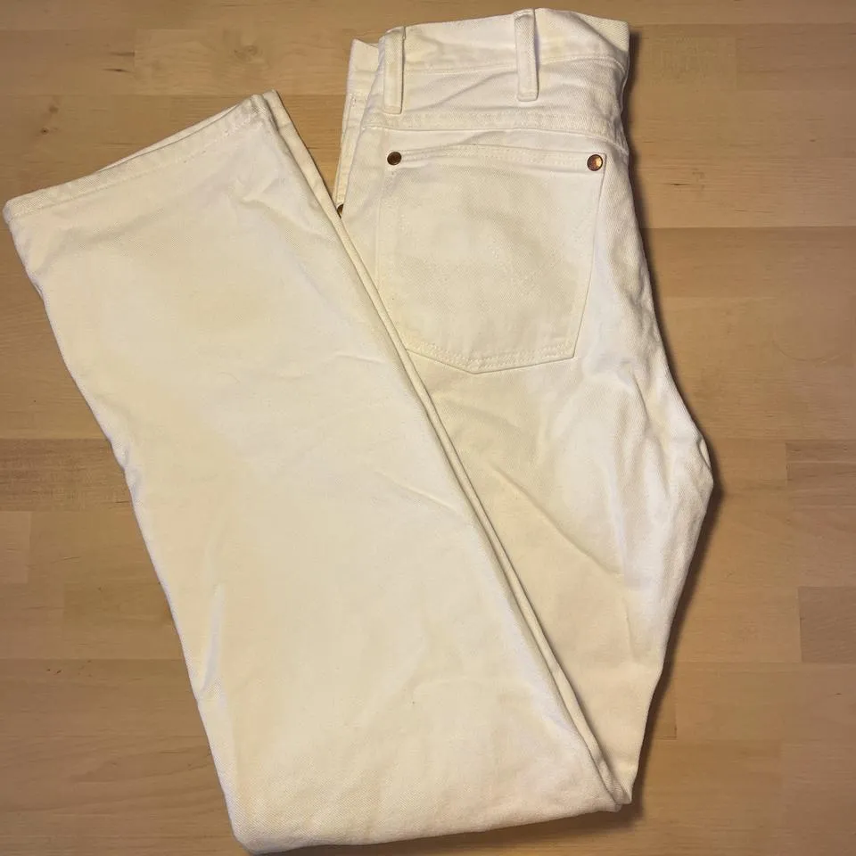 Wrangler Women's White Jeans