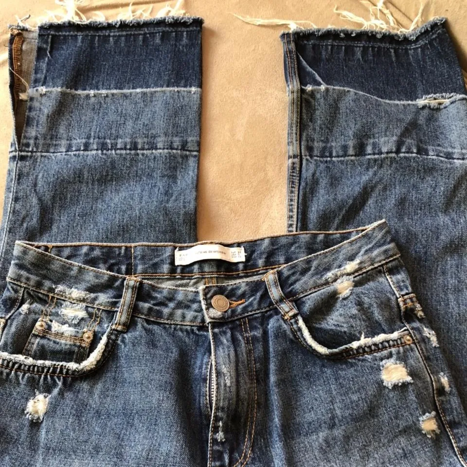 Zara Women's Blue and Navy Jeans